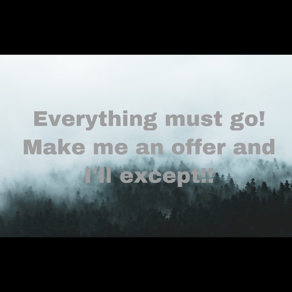 Clearing closet sale!! - Picture 1 of 1